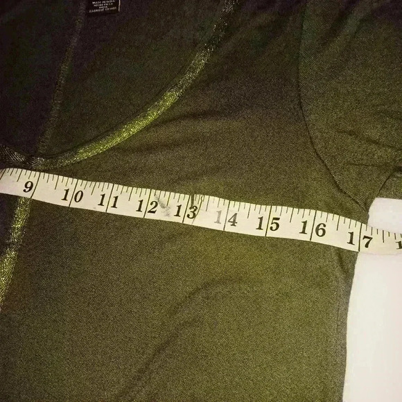 Women's DKNY Jeans Asymmetrical V Neck Tunic Top 100% Viscose Size M - Picture 2 of 13